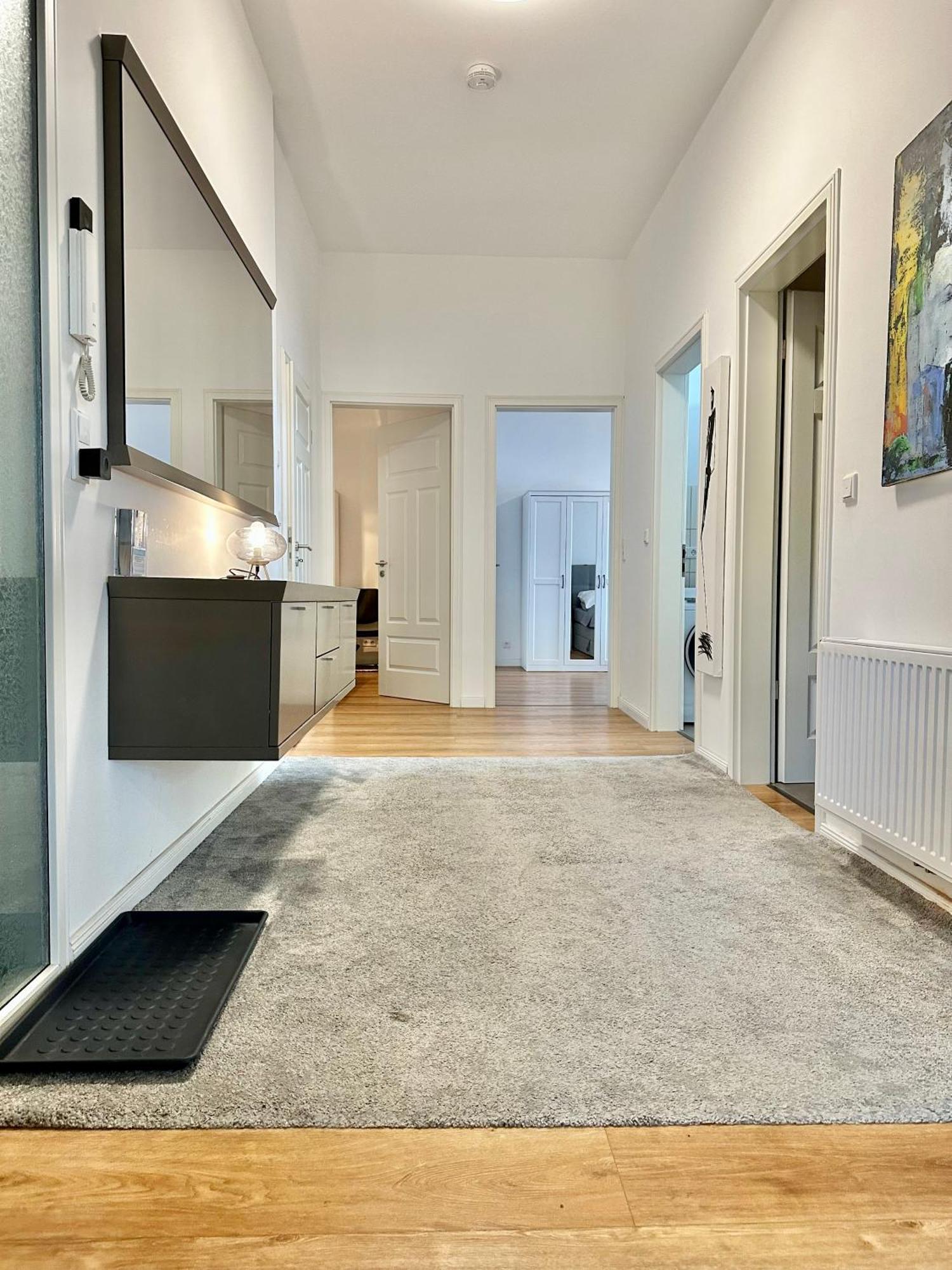 4ZKB Moderne Altbauvilla aus 1904 mit 3 Schlafzimmern und 2 Bädern auf 110qm im Zentrum am Waffenplatz inklusive Parkblick und gratis Parkhausstellplatz Oldenburg Exterior foto